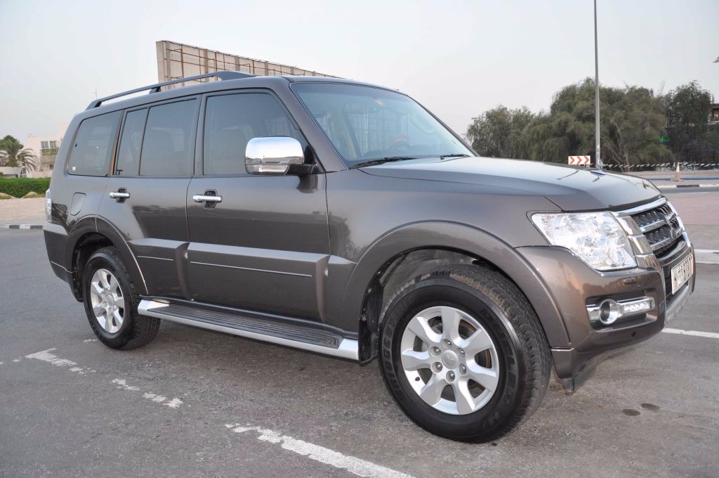 Mitsubishi pajero dubai