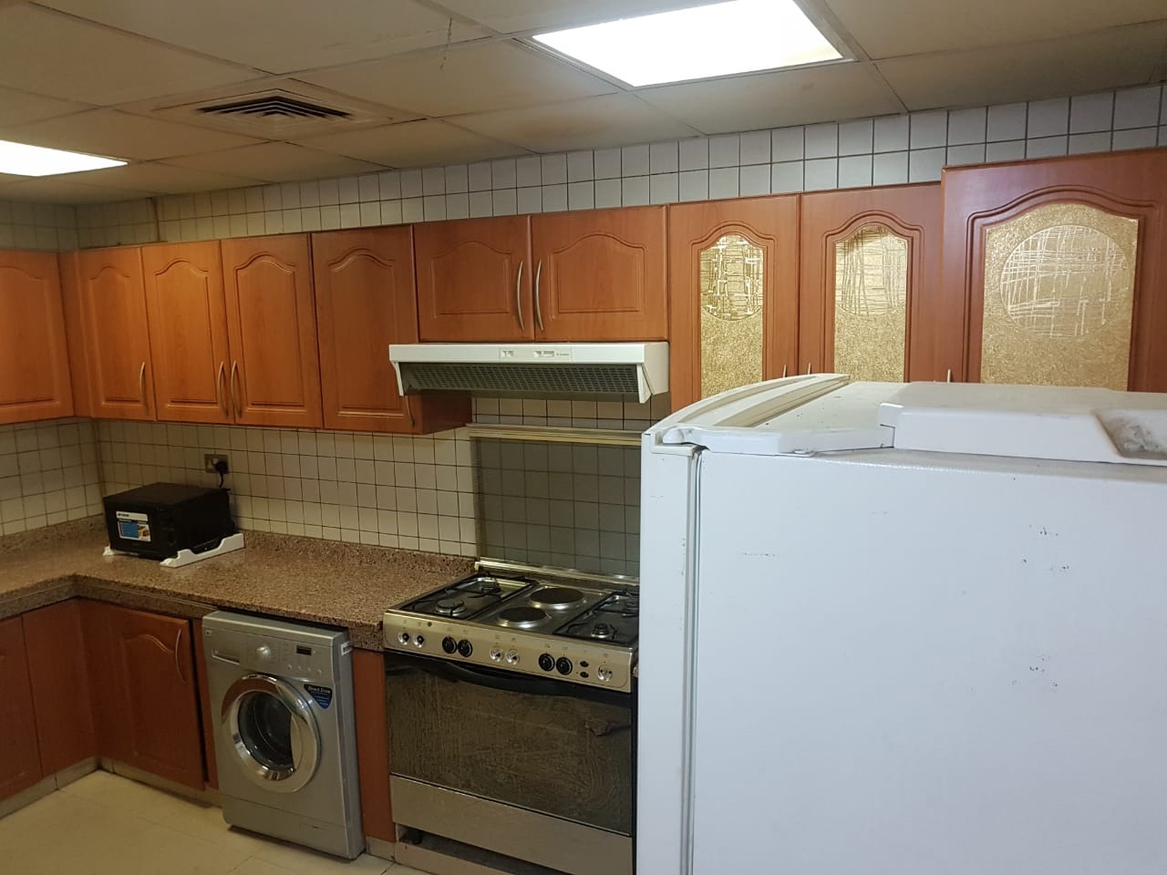 Family Covered Partition Rooms in Bur Dubai for All Nationalities low